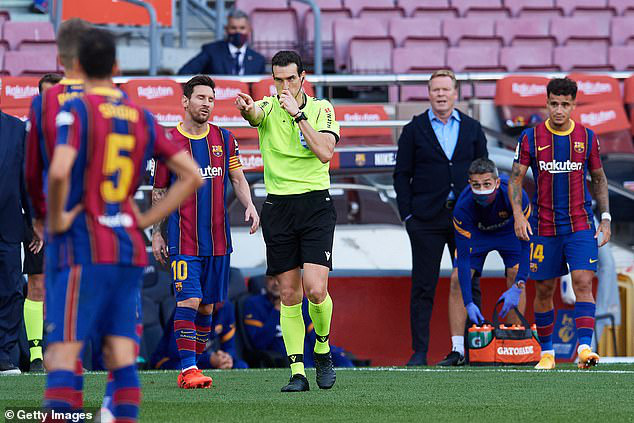 Barcelona tiếp tục phàn nàn về trận El Clasico - Ảnh 2.