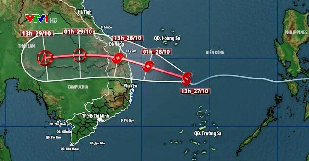 Bão số 9 rất mạnh, đang hướng thẳng vào đất liền từ Đà Nẵng đến Phú Yên - Ảnh 1.