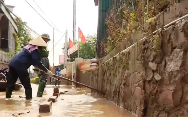 Hà Tĩnh lên phương án xả lũ từ hồ Kẻ Gỗ ứng phó mưa lớn do bão số 9 - Ảnh 1.