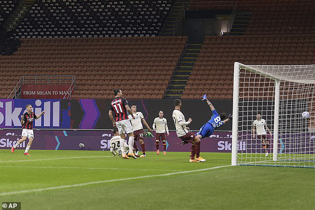 AC Milan 3-3 AS Roma: Màn rượt đuổi tỉ số kịch tính (Vòng 5 Serie A 2020/21) - Ảnh 3.