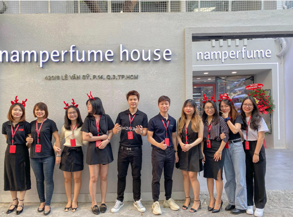 Namperfume: Showroom nước hoa hàng hiệu thu hút giới trẻ - Ảnh 3.