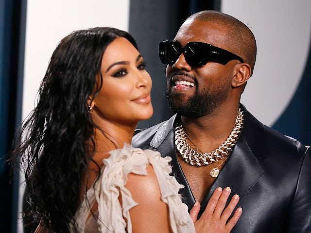 Kim Kardashian nhẹ nhõm hậu ly hôn Kanye West - Ảnh 1.