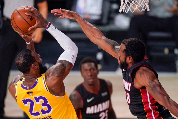 NBA Finals 2020 - game 4: Lebron James thi đấu ấn tượng, Los Angeles Lakers tiến gần tới chức vô địch - Ảnh 2.