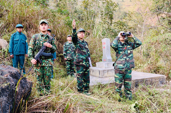 Vững vàng biên cương nơi cực Bắc Tổ quốc - Ảnh 1.