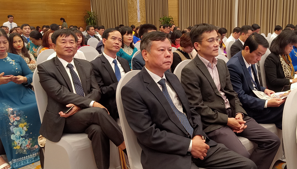 Đo&agrave;n kết, đổi mới, s&aacute;ng tạo, xứng đ&aacute;ng l&agrave; ng&agrave;nh hiện th&acirc;n của l&ograve;ng nh&acirc;n &aacute;i - Ảnh 2.