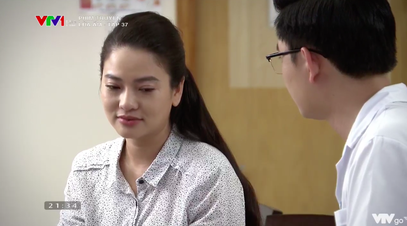 Lửa ấm - Tập 36: Giả nh&acirc;n giả nghĩa đến thăm Thuỷ, Ngọc bị tạt ngay g&aacute;o nước lạnh - Ảnh 8.