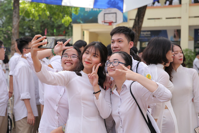 Chưa phê duyệt trường THPT Kim Liên, Phan Đình Phùng chuyển sang mô hình ‘chất lượng cao’ - Ảnh 1.