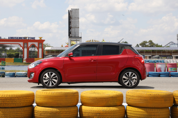 Suzuki Swift – Hatchback thời trang mang thiết kế châu Âu - Ảnh 2. Suzuki Swift – Hatchback thời trang mang thiết kế châu Âu - Ảnh 2.