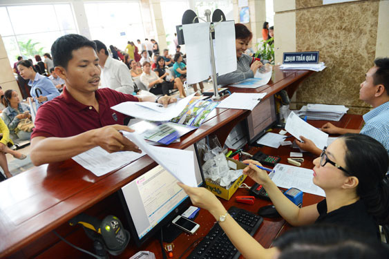 Triển khai Nghị định 126: Khách hàng băn khoăn tính bảo mật, các ngành “ngóng” hướng dẫn - Ảnh 2.