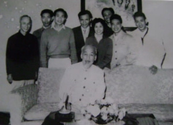 Vĩnh biệt NSND Trần Thị Tuyết - Nữ nghệ sĩ ngâm thơ Bác Hồ nhiều nhất - Ảnh 2.