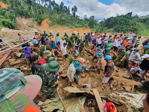 Bộ trưởng Trần Hồng Hà: Không nên suy đoán nguyên nhân sạt lở do thủy điện mà phải dựa trên khoa học - Ảnh 2.