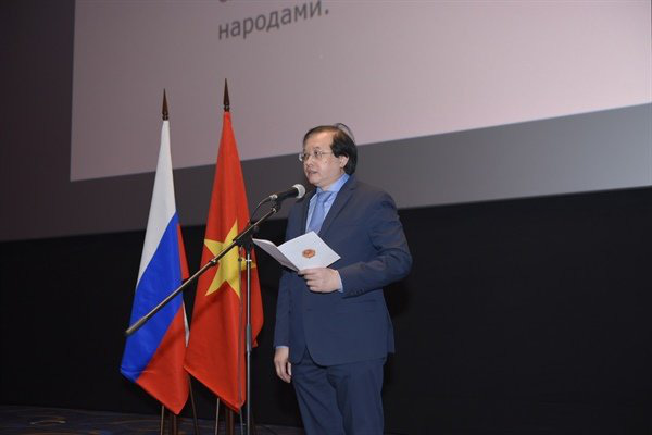 
Deputy Minister of Culture, Sports and Tourism Ta Quang Dong speaks at the opening ceremony.
