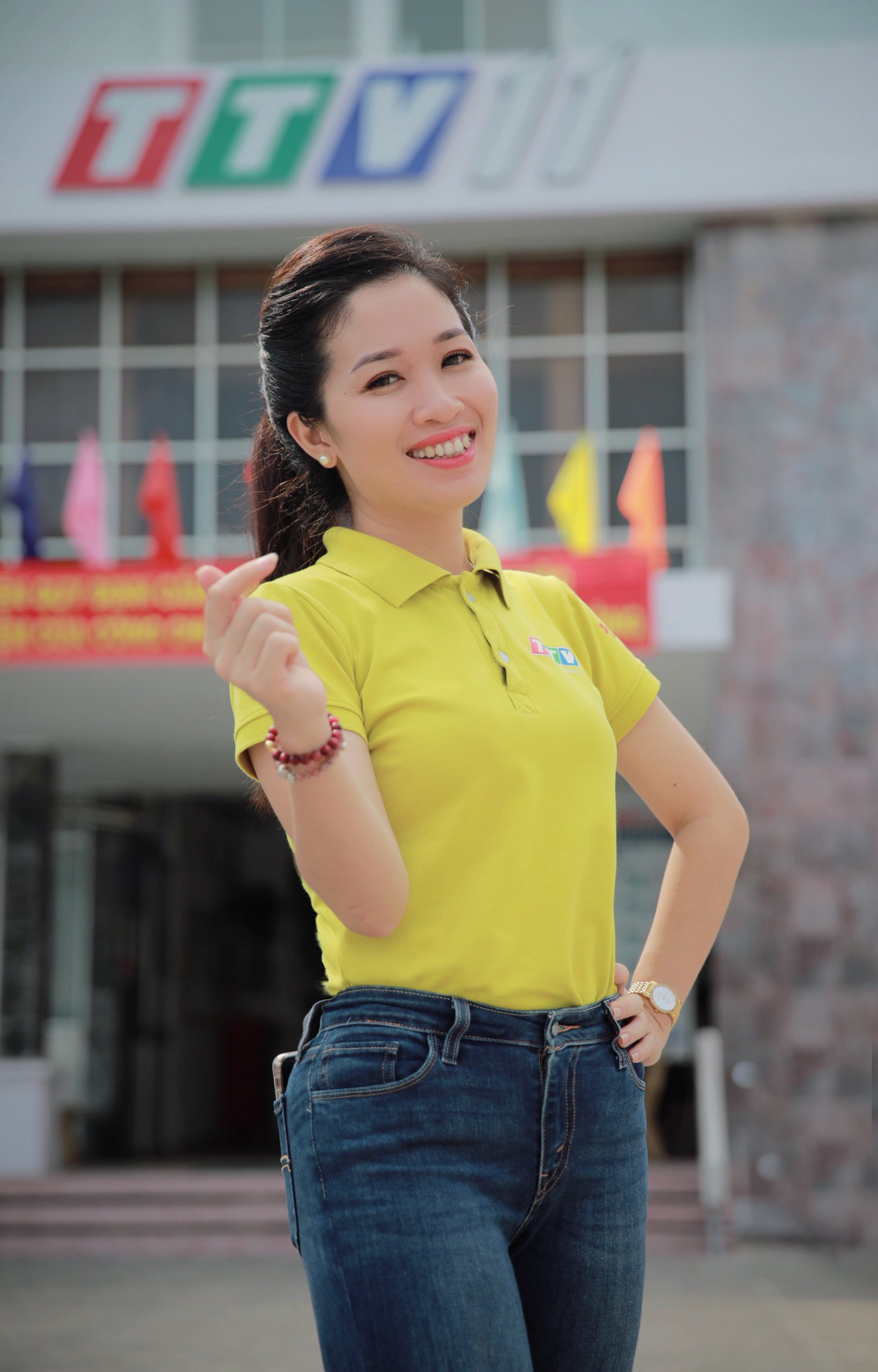 EADA0802-E5F7-4121-8C57-D0A421D4E065