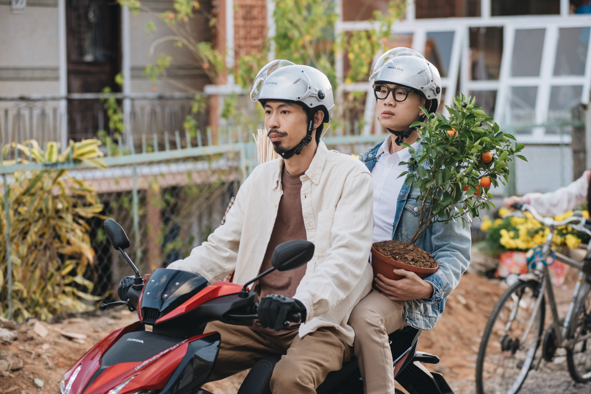 MV Đi Về Nh&agrave; của Đen V&acirc;u v&agrave; JustaTee đạt top 1 trending Youtube sau 37 tiếng ra mắt - Ảnh 1.