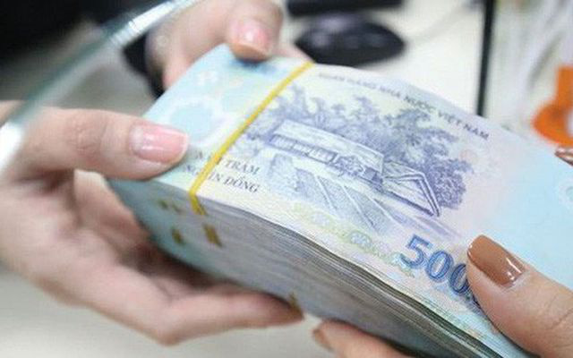 Hà Nội thưởng Tết cao nhất 400 triệu đồng/người, các địa phương khác thế nào? - Ảnh 1.