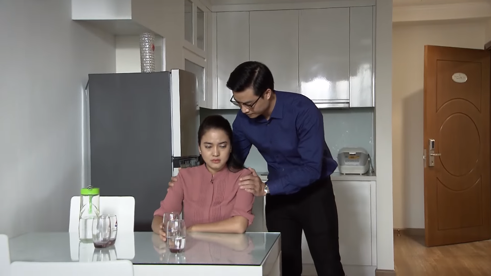 Lửa ấm - Tập 48: Biết Thủy đang ly th&acirc;n, Kh&aacute;nh thừa cơ tỏ t&igrave;nh - Ảnh 1.