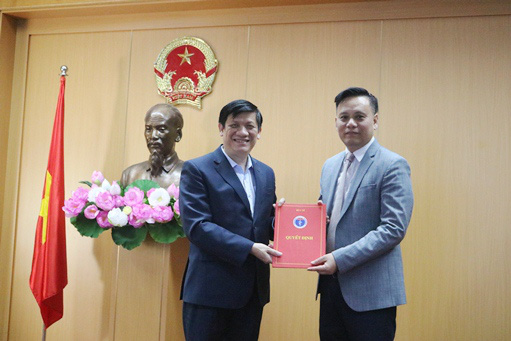 Bộ Y tế bổ nhiệm c&aacute;c chức vụ l&atilde;nh đạo một số đơn vị - Ảnh 2.