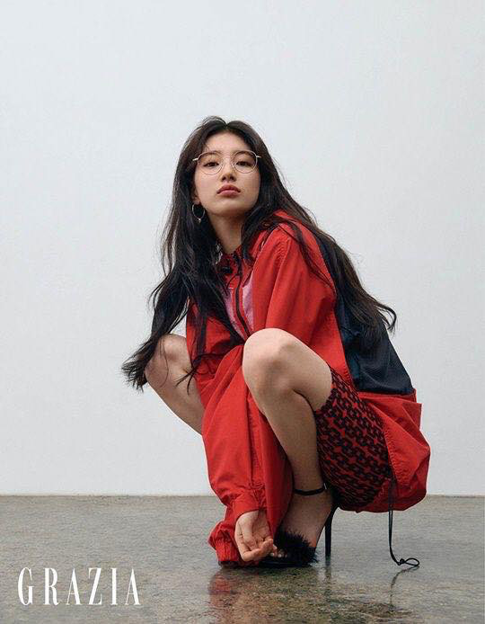 Suzy sang trọng và trẻ trung trên Grazia - Ảnh 4.