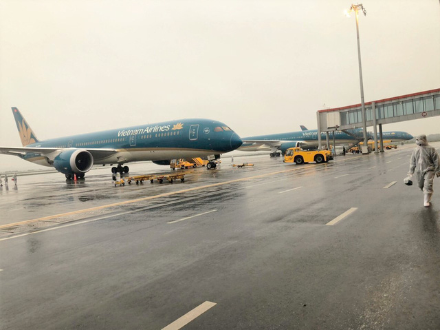 Vietnam Airlines khôi phục hàng loạt dịch vụ bay - Ảnh 1.