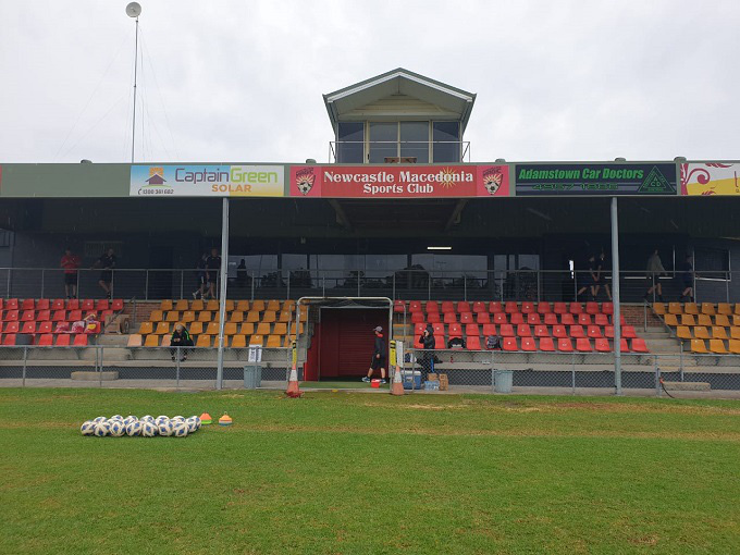 The training location of the Vietnamese side on March 3-4 is located within the campus of the Newcastle International Sports Centre, next to McDonald Jones Stadium.