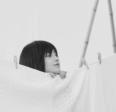 Angelababy: Sương sương nhưng quyến rũ khó cưỡng - Ảnh 3. Angelababy: Sương sương nhưng quyến rũ khó cưỡng - Ảnh 3.