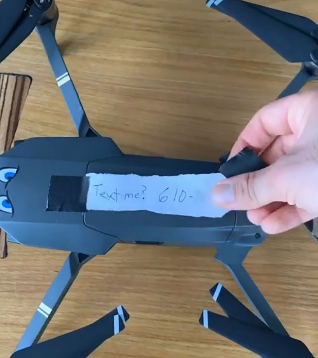 Chàng trai dùng drone, video call để hẹn hò trong mùa dịch COVID-19 - Ảnh 2.