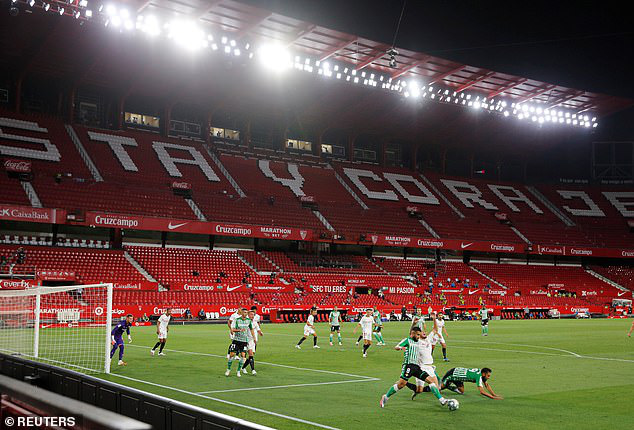 Sevilla 2-0 Real Betis: Chiến thắng ngày trở lại (Vòng 28 VĐQG Tây Ban Nha La Liga) - Ảnh 1.