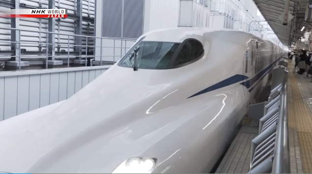 Tàu cao tốc Shinkansen thế hệ mới - Khách sạn di động với vận tốc gần 300 km/h - Ảnh 2.