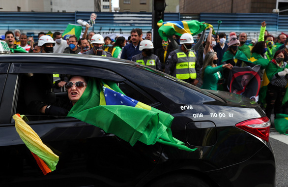 Brazil có thể vượt Mỹ cả về số ca nhiễm COVID-19 mới và ca tử vong - Ảnh 1.