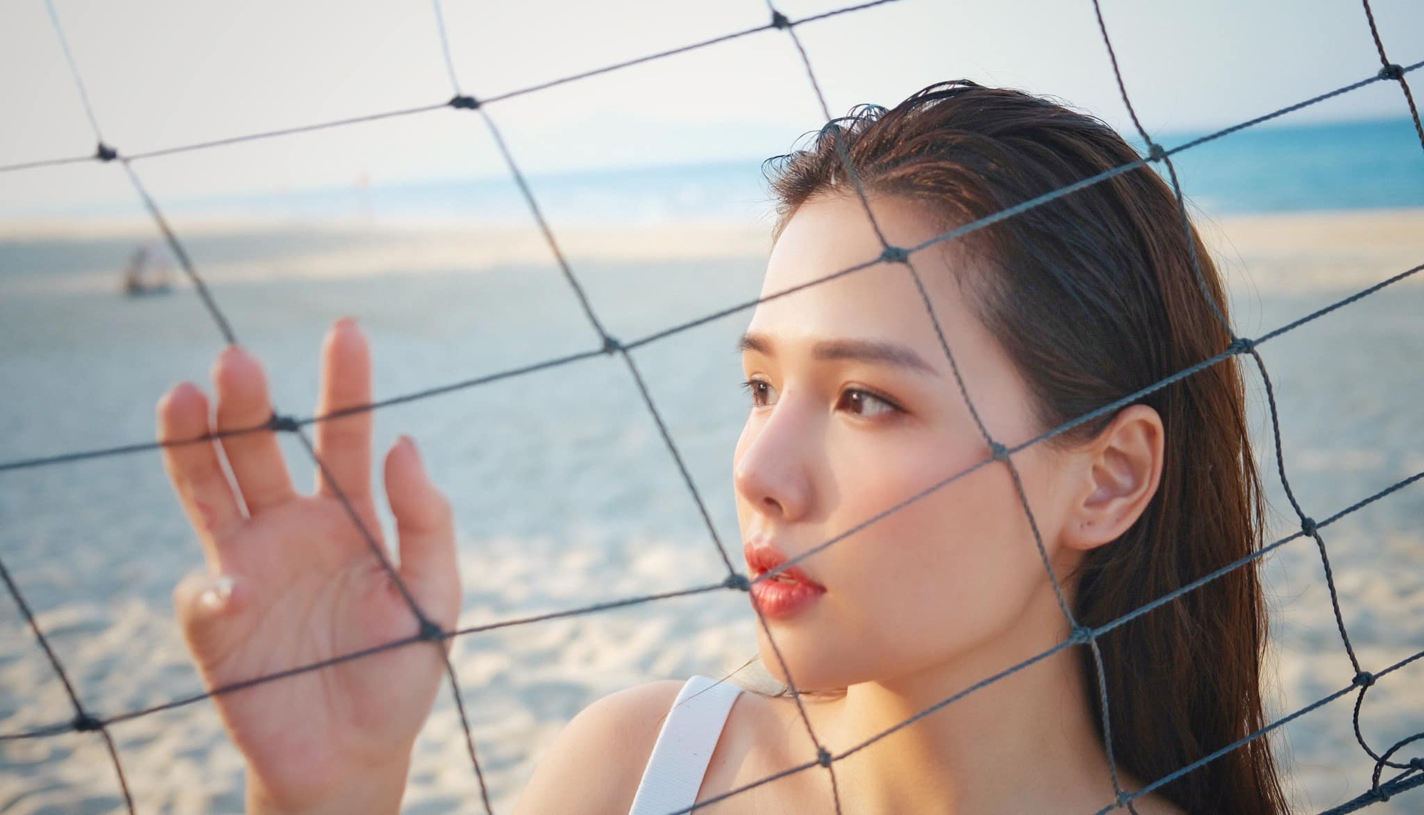 Diễn vi&ecirc;n Phanh Lee Gh&eacute;t th&igrave; y&ecirc;u th&ocirc;i ch&iacute;nh thức l&ecirc;n xe hoa - Ảnh 4.