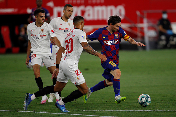 Sevilla 0-0 Barcelona: Messi im tiếng, Barca đem niềm vui cho Real Madrid - Ảnh 1.