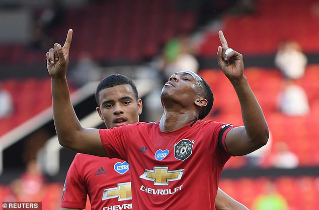 Man Utd 3-0 Sheffield: Cú hat-trick của Martial - Ảnh 2.