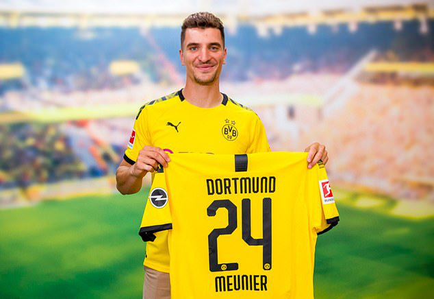 CHÍNH THỨC: Dortmund chiêu mộ thành công Thomas Meunier - Ảnh 1. CHÍNH THỨC: Dortmund chiêu mộ thành công Thomas Meunier - Ảnh 1.