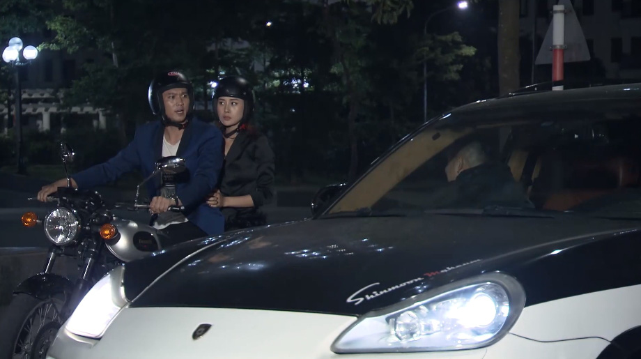 Lựa chọn số phận - Tập 8: Cường (H&agrave; Việt Dũng) v&agrave; Trang (Phương Oanh) bị c&agrave; khịa giữa đường - Ảnh 1.