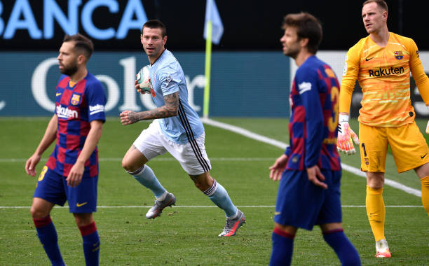 Celta Vigo 2-2 Barcelona: Barca chia điểm cay đắng - Ảnh 2.