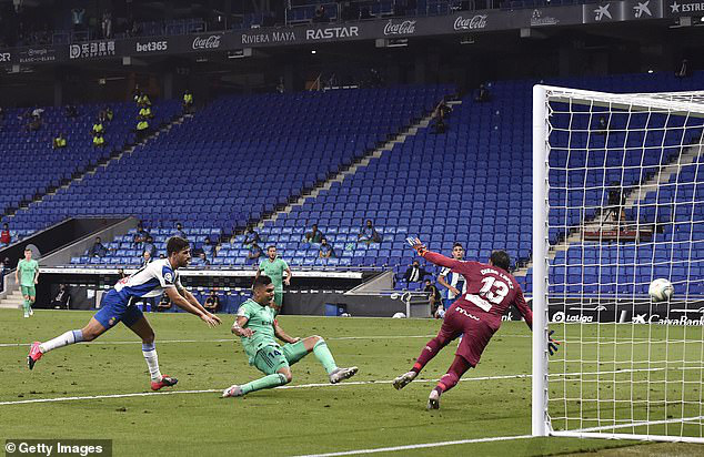 Espanyol 0-1 Real Madrid: Đòi lại ngôi đầu - Ảnh 1.