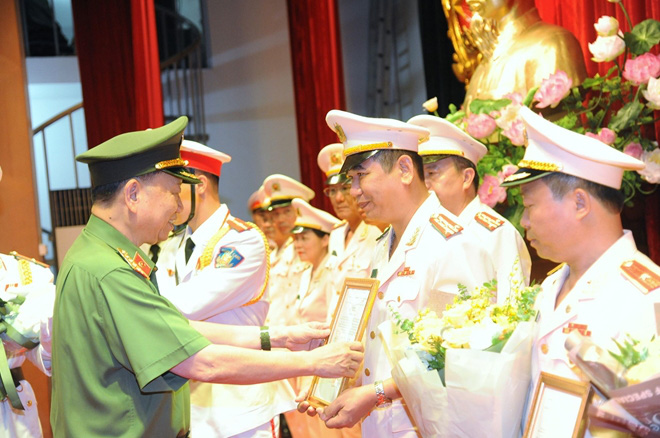 Bộ Công an có tân Cục trưởng Cục Công nghệ thông tin - Ảnh 2. Bộ Công an có tân Cục trưởng Cục Công nghệ thông tin - Ảnh 2.