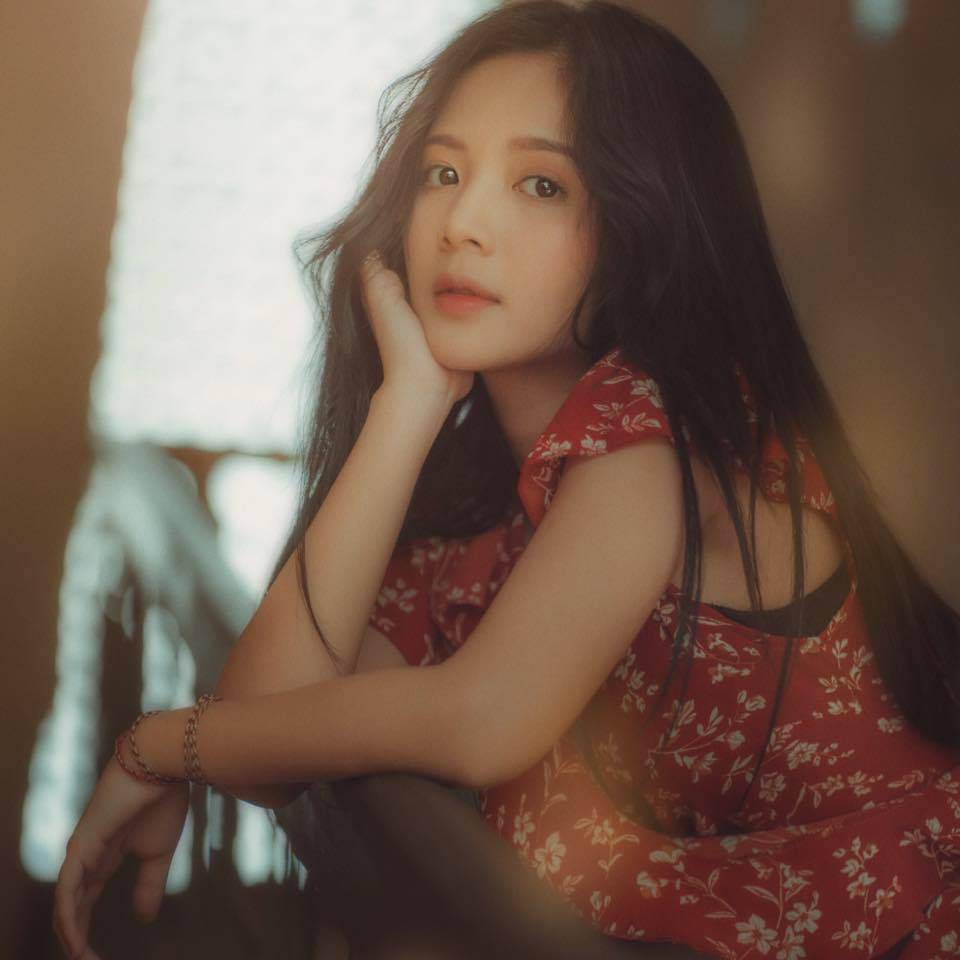 Nhan sắc mật ngọt của t&igrave;nh địch Dương trong Những ng&agrave;y kh&ocirc;ng qu&ecirc;n - Ảnh 1.