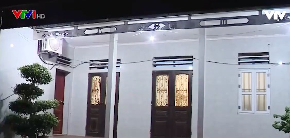 Trắng đ&ecirc;m bởi tiếng ồn v&agrave; m&ugrave;i kh&iacute; thải c&ocirc;ng nghiệp - Ảnh 1.