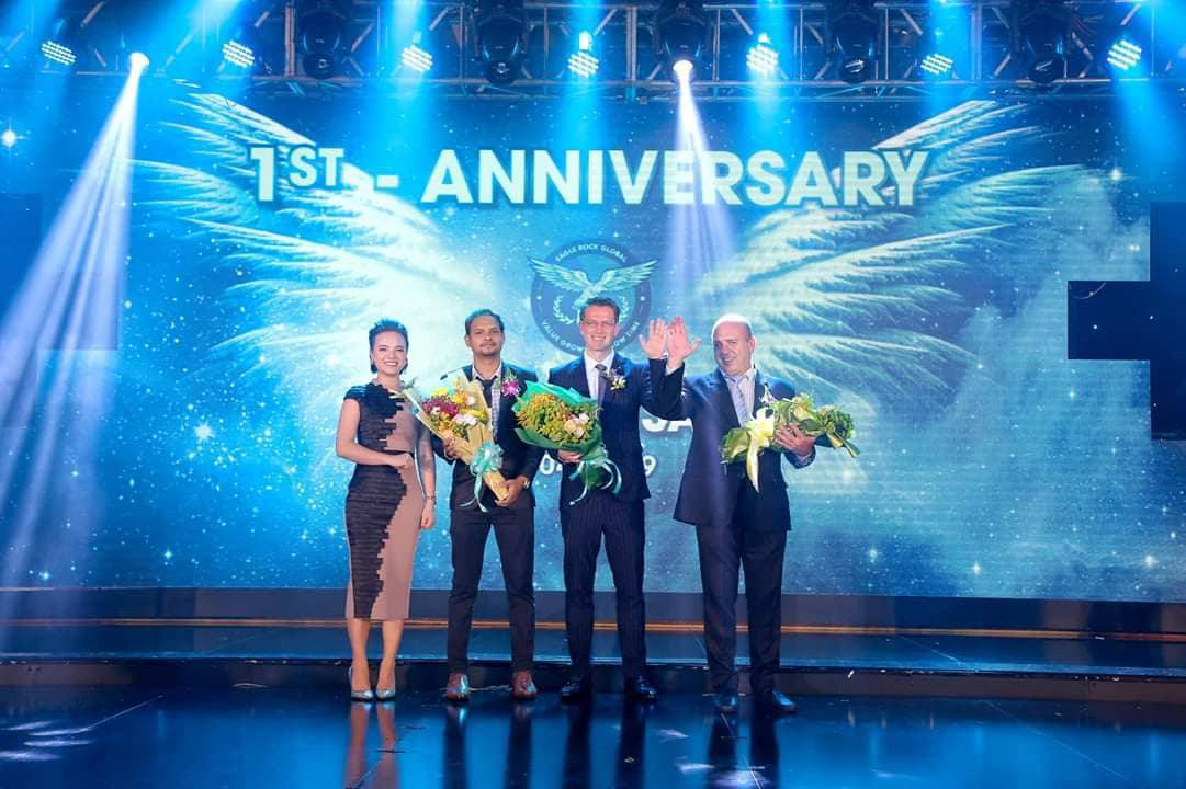 Nhà đầu tư vào tập đoàn đa cấp tự xưng ERG: Mất trắng tiền, có khi phải bán gan để trả nợ! - Ảnh 4. Nhà đầu tư vào tập đoàn đa cấp tự xưng ERG: Mất trắng tiền, có khi phải bán gan để trả nợ! - Ảnh 4.