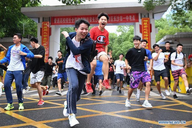 2020 - Sự học cũng lắm gian nan - Ảnh 13.