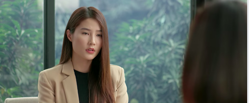 T&igrave;nh y&ecirc;u v&agrave; tham vọng - Tập 37: Vừa kh&oacute;c hết nước mắt v&igrave; thất t&igrave;nh, Linh lại gặp biến cố lớn trong c&ocirc;ng việc - Ảnh 3.