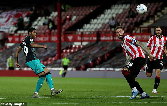 Brentford 3-1 Swansea City: Chiến thắng xứng đáng cho đội chủ nhà (Bán kết lượt về playoff giải hạng nhất Anh) - Ảnh 3.