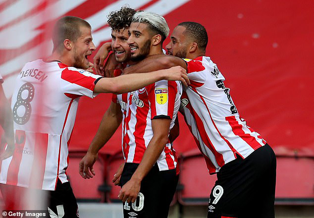 Brentford 3-1 Swansea City: Chiến thắng xứng đáng cho đội chủ nhà (Bán kết lượt về playoff giải hạng nhất Anh) - Ảnh 2.