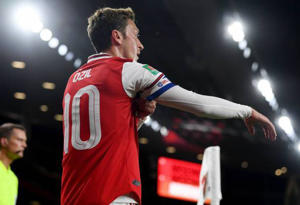 mesut-ozil-of-arsenal-during-the-carabao-cup-third-round-match-and-picture-id1176895189 mesut-ozil-of-arsenal-during-the-carabao-cup-third-round-match-and-picture-id1176895189