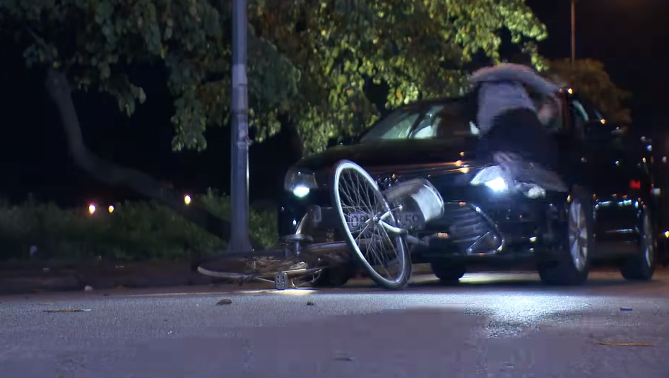 Lựa chọn số phận - Tập 14: Đức (Huỳnh Anh) đ&acirc;m xe tr&uacute;ng người đi đường - Ảnh 2.