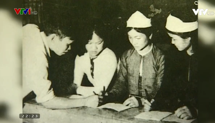 K&yacute; ức kh&oacute; qu&ecirc;n về phong tr&agrave;o B&igrave;nh d&acirc;n học vụ - Ảnh 3.