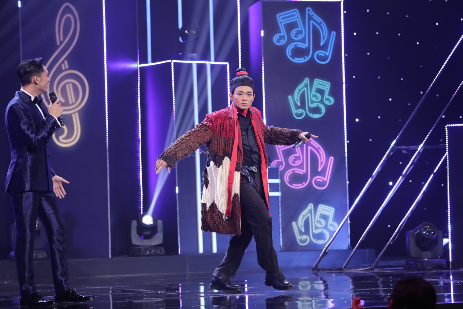 Gameshow âm nhạc mới toanh Ca sĩ ẩn danh lên sóng VTV3 - Ảnh 2. Gameshow âm nhạc mới toanh Ca sĩ ẩn danh lên sóng VTV3 - Ảnh 2.