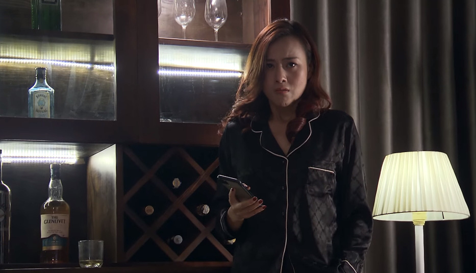 Lựa chọn số phận - Tập 35: Trang tức đi&ecirc;n khi thấy Cường qua đ&ecirc;m c&ugrave;ng t&igrave;nh cũ - Ảnh 4.