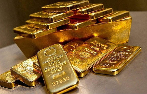 Vàng tuột dốc, cửa làm giàu với chứng khoán lại mở toang? - Ảnh 1.
